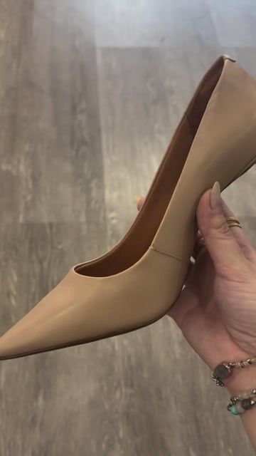 Video de STILETTOS CARRIE ALTO GL885.001.242
