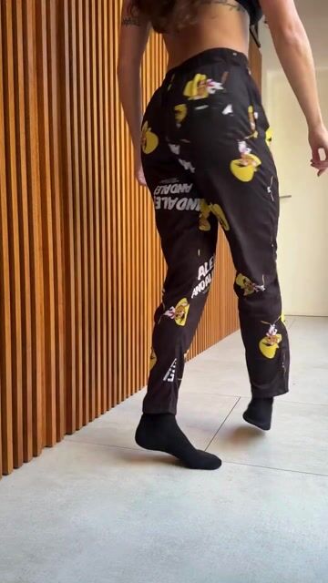 Video de PANTALON LARGO SPEEDY GONZALES (SH107)