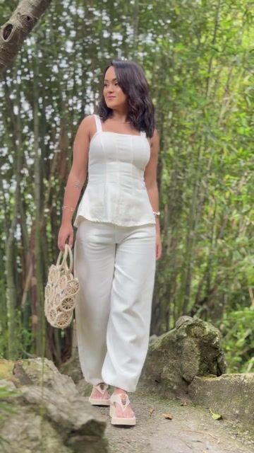Video de CALÇA JEANS BALLOON BEATRIZ