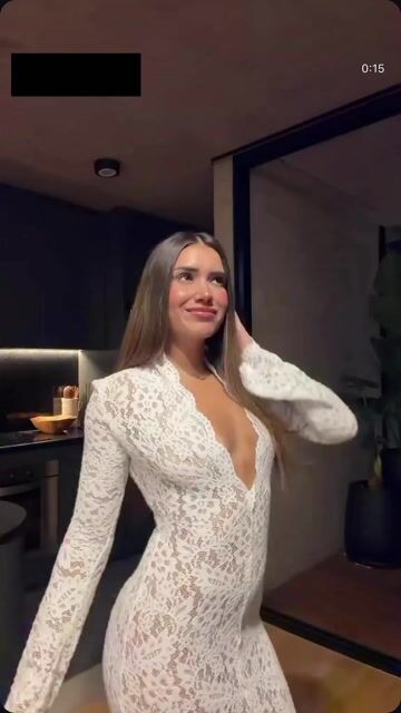 Video de MANDY OFFICIAL