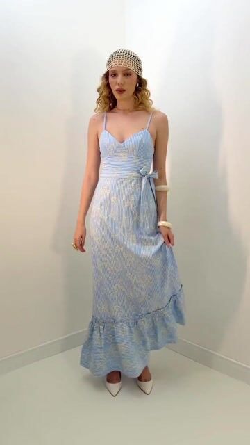 Video de Vestido Longo Listrado Floral