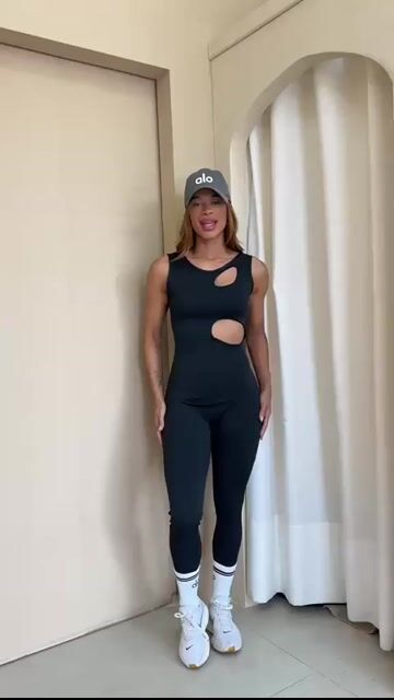 Video de MACACAO DUO RECORTES POLIAMIDA PREMIUM