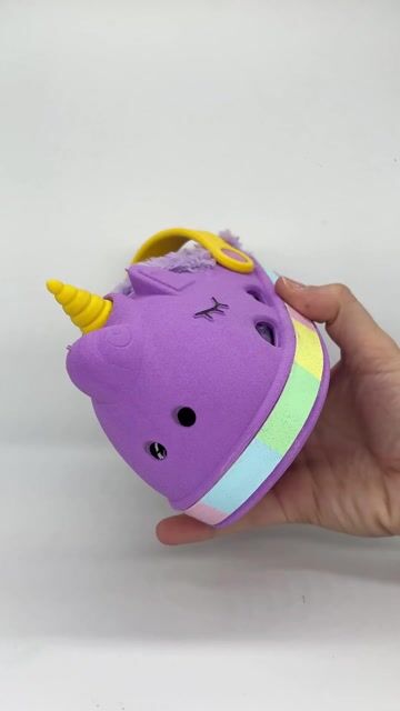 Video de Gomón Unicornio con Corderito