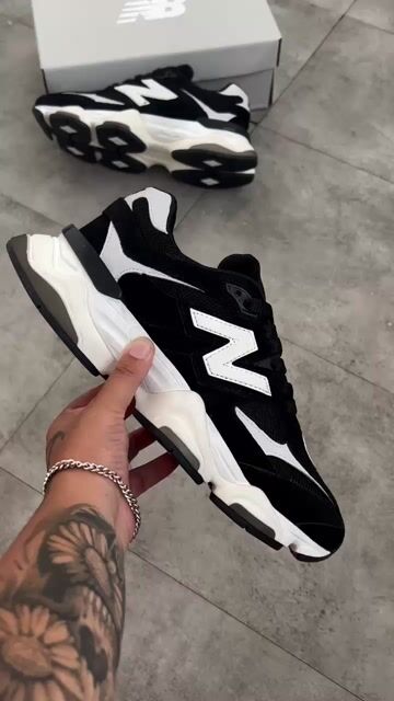 Vídeo de Tênis New Balance 9060 Preto Branco PROMOCIONAL