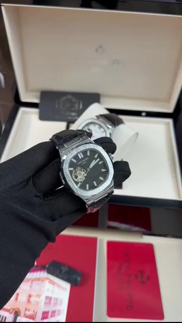 Video de Patek Philippe Tourbillon 40mm - AÇO/MOSTRADOR PRETO - COURO