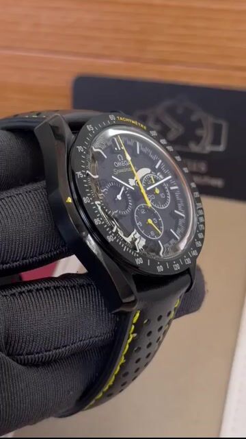 Video de Omega Speedmaster 45mm - AÇO/MOSTRADOR PRETO - COURO
