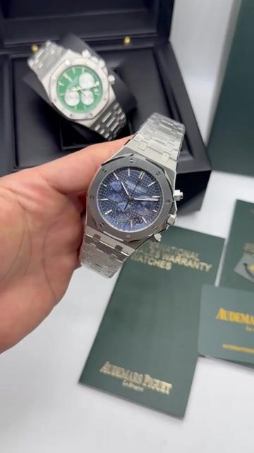 Video de Audemars Piguet Royal Oak 42mm - AÇO/MOSTRADOR AZUL