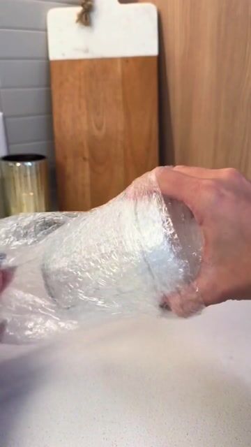 Video de Frasco Vaso Hermetico Con Tapa Y Cuchara Medidor Vidrio Silicona Yogurt Cereal Vianda Lunchera Portatil
