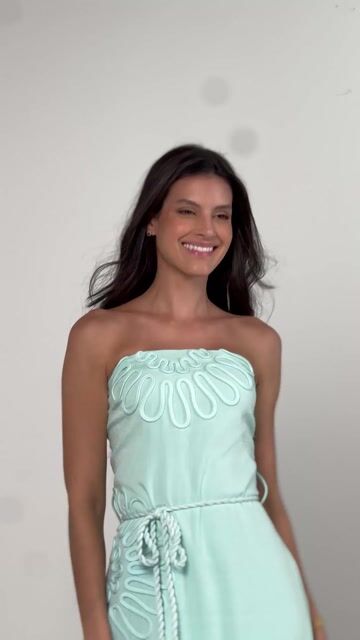 Vídeo de VESTIDO MIDI DONATELA