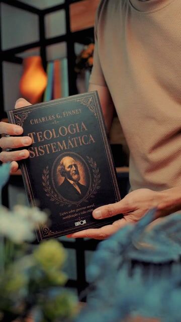 Vídeo de Livraria Cristã Com Cristo - Bíblias, livros evangélicos, vida cristã