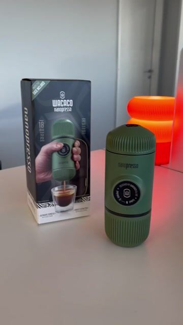 Video de Cafetera Manual Portátil Wacaco Nanopresso Con Estuche