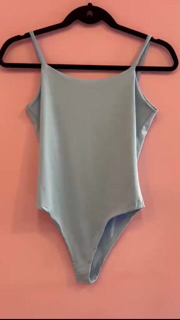 Video de 1010435 BODY ALCINHA FINA AZUL CÉU