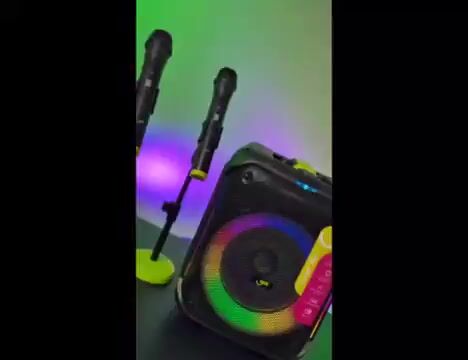 Vídeo de Caixa de Som GET Cube 2 250W Bluetooth TWS com 2 Microfones