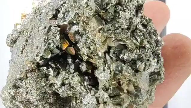 Video de 639 gr Dolomita, Pirita, Calcopirita y Esfalerita (7 pz) - Minerales de Colección