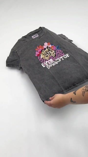 Video de REMERA UNICORN (RE0549)