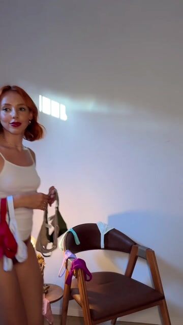 Vídeo de AGSETTE LINGERIE