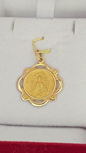 Video de Dije Oro Rojo 18k Virgen De Lujan 19x18 Mm 1.2 Gr Ch - C2378