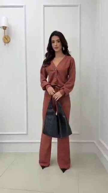 Video de Conjunto Jaquetinha & Calça Pantalona Inverno Terracota