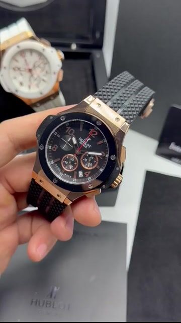 Video de Hublot Steel 44mm - AÇO ROSE/MOSTRADOR PRETO - SILICONE