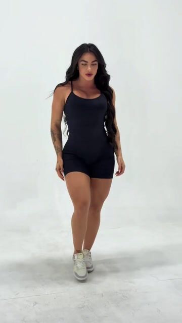 Vídeo de LUNAY'S JEANS