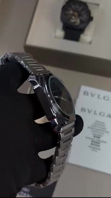 Video de Bvlgari Octo 42mm - AÇO/MOSTRADOR PRETO