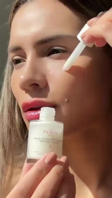 Vídeo de PS Peach Skin l Dermocosméticos