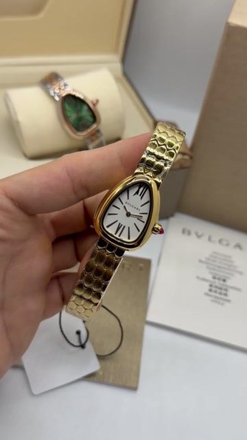 Video de Bvlgari Serpenti 29mm - AÇO DOURADO/MOSTRADOR BRANCO