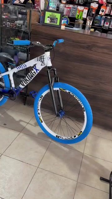 Video de VIKING TUFF 25 INTERMEDIO
