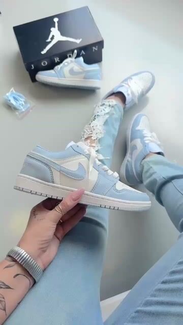 Vídeo de AIR JORDAN ACQUA