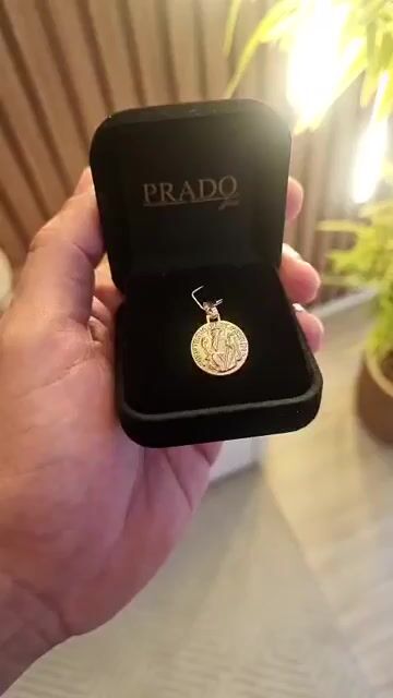 Video de Pingente Medalha São Bento Dupla Face Ouro 18k Grande 20mm
