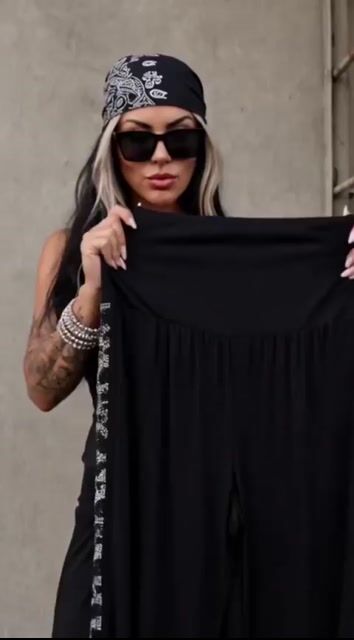 Vídeo de URBAN BLACK