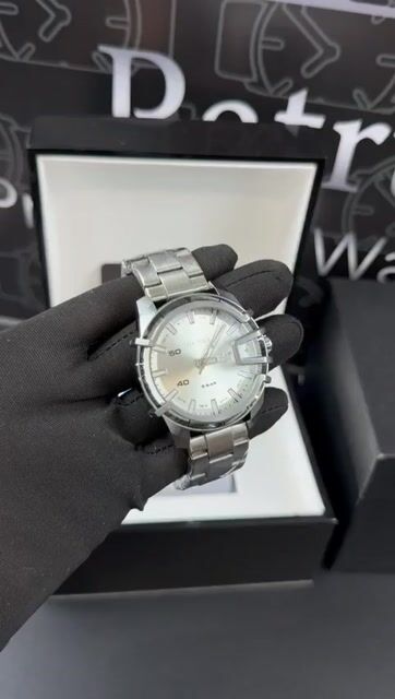 Video de Diesel 46mm - AÇO/MOSTRADOR BRANCO