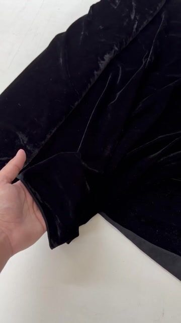 Vídeo de Tecido Veludo de Malha Médio - Preto