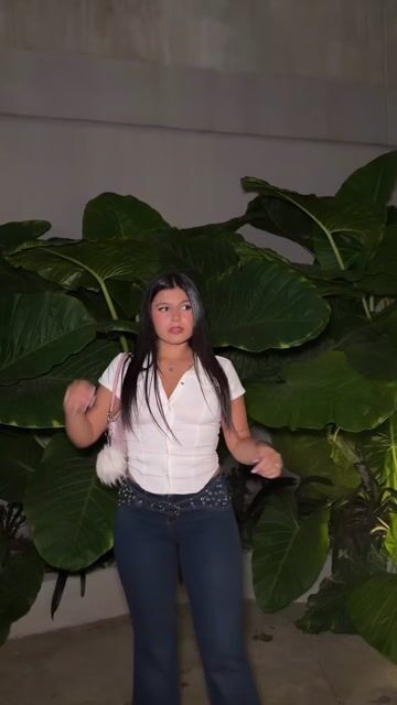 Video de EMBRUJO | Fabricantes de Jeans de mujer, Moda y Tendencias