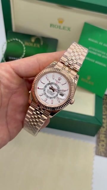 Video de Rolex Sky-Dweller 40mm - Mostrador branco