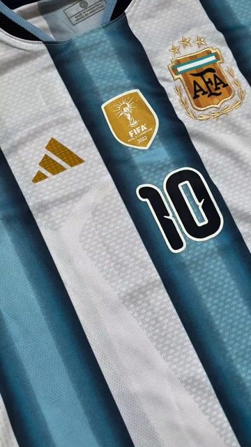 Video de BORDADA | Camiseta Argentina Titular POR CURVA S–XXL