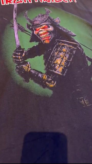 Vídeo de Camiseta Iron Maiden
