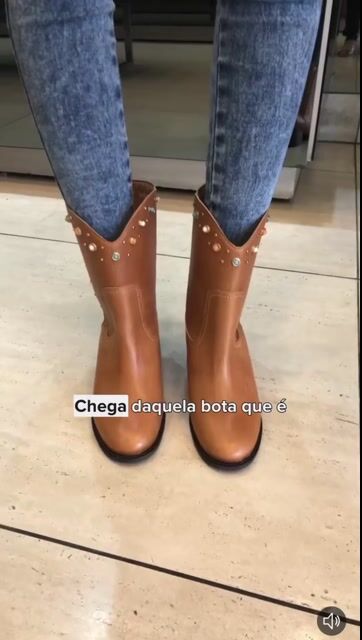 Vídeo de Bota Boho Chic Ferrucci 2416407