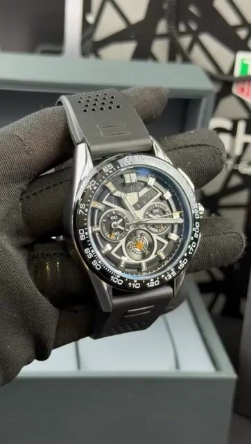 Video de TAG Heuer Carrera 45mm - AÇO/MOSTRADOR SKELETON - SILICONE