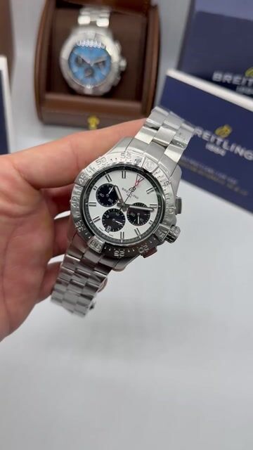 Video de Breitling Avenger Chronograph 44mm - AÇO/MOSTRADOR BRANCO