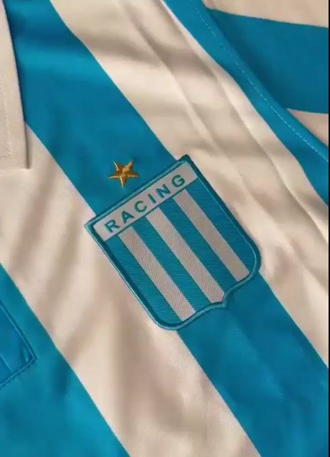 Video de CAMISETA RETRO RACING 2007/08 TITULAR 11