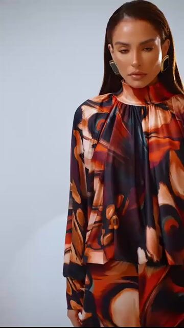 Video de BLUSA MOSCOW FLY AWAY
