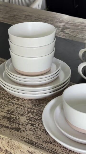 Video de Set X16 piezas de vajilla CALIDAD ALTA - Blanco Beige