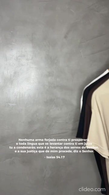 Vídeo de Camiseta Oversized Cristã "Jesus is King"