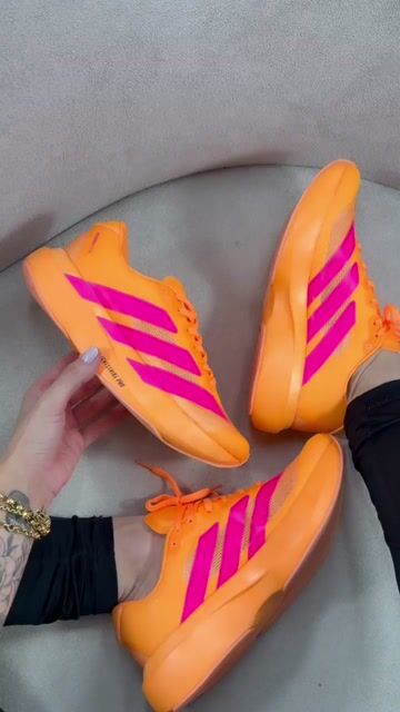 Video de Tênis Adizero EVO SL