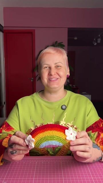 Vídeo de Brinquedo Arcoíro + pacote de catnip orgânico super premium 10g