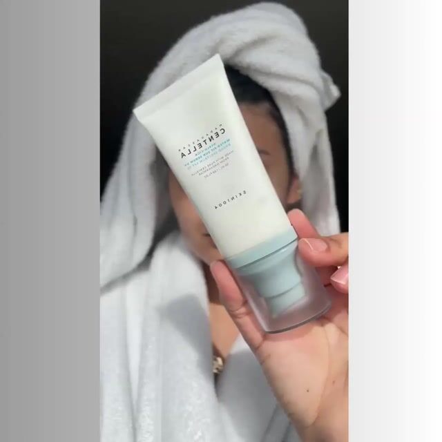 Video de Protector Solar Skin1004 Hyalu-Cica Water-Fit Sun Serum SPF50+ 50ml