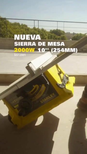 Video de SIERRA DE MESA 10" 2000W SST2001-B3 STANLEY