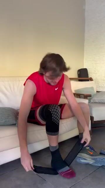 Video de runova.oficial