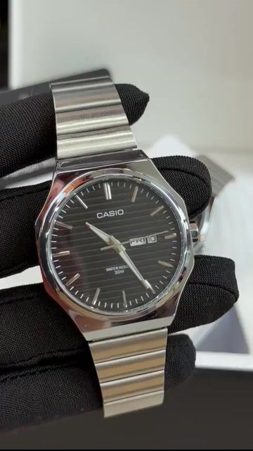 Video de Casio Day-date 36mm - AÇO/MOSTRADOR PRETO